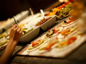 Определены лучшие гастрономические туры мира