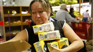 Венесуэла: продавать товары будут по отпечаткам пальцев