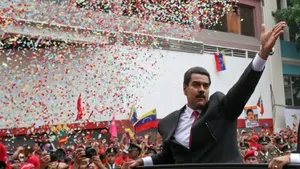 Мадуро принес присягу и официально стал президентом Венесуэлы