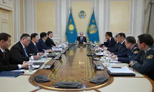 Токаев объявил выговор министру транспорта Марату Карабаеву