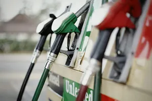 Казахстанские эксперты прогнозируют новые скачки цен на топливо