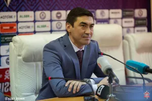 Самат Смаков ушел из «Актобе»