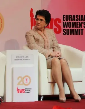 Нино Бурджанадзе рассказала о «казахстанском счастье»