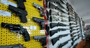 Эксперт: Запрет травматики может привести к росту преступностиЭксклюзив