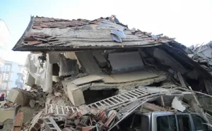 Токаев выразил соболезнования Эрдогану в связи с трагедией