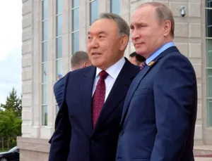 О чем Нурсултан Назарбаев говорил с Владимиром Путиным по телефону?