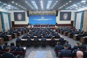 «Бұл бізді әдемі етпейді»: ҚР Ішкі істер министрі адал емес полиция қызметкерлері туралы