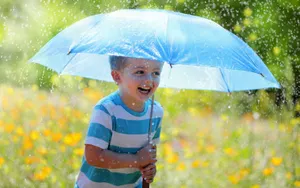 Кратковременные дожди с грозами пройдут на востоке Казахстана