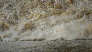 Уголовное дело заведено по факту прорыва дамбы в Актюбинской области