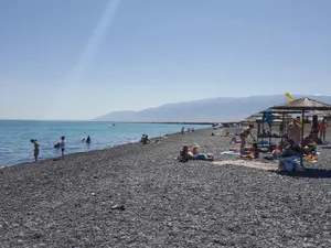 Пляжи Алаколя проинспектировали министр туризма и зампремьер-министра