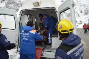 В Алматы пожарный автомобиль обеспечил аварийное теплоснабжение многоквартирного дома