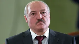 Лукашенко возмутили санкции Запада против белорусских предприятий