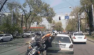 Алматинские байкеры открыли сезон с травмами. ВидеоЭксклюзив