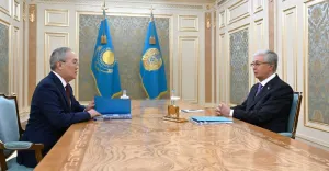 Миллиардные хищения, пирамиды и крипта: глава АФМ отчитался Токаеву