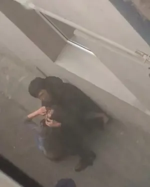 Видео с жестоким избиением девушки изучают в МВД