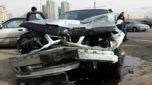 У BMW в Алматы заклинило педаль газа, двое пострадавших. ФОТО