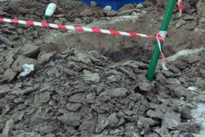 23-летний рабочий погиб под обрушившимся грунтом в Павлодарском Аксу