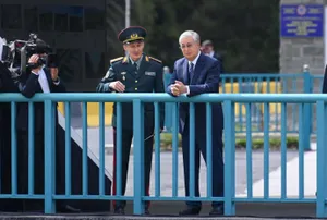 Глава государства посетил селезадерживающую плотину «Аюсай»