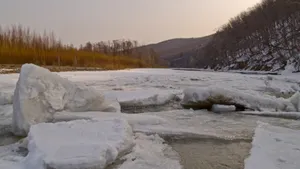 ДЧС Алматы предупредил об опасностях на реках региона
