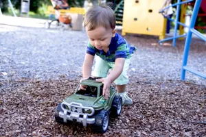 В Уральске ребенок угнал джип