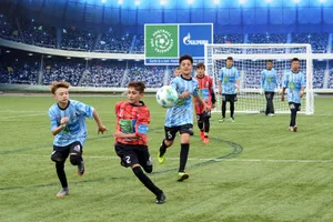 Дети из 64 стран сыграли в Футбол для дружбы