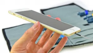 Специалисты портала iFixit добрались до нового iPhone 6 Plus