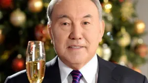 Нурсултан Назарбаев поздравил казахстанцев с Новым годом