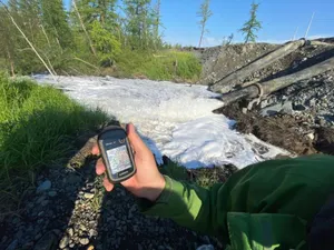 Шесть тысяч кубометров химотходов сброшено в тундру под Норильском