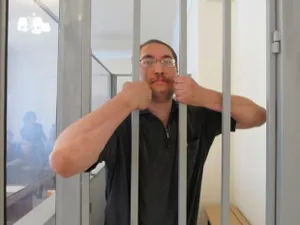 За нападение на судью с мухобойкой карагандинцу грозит 10 лет