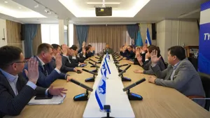 Партия «Ақ жол» распределила мандаты депутатов