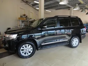 Работник СТО угнал поставленный на ремонт внедорожник в Кокшетау