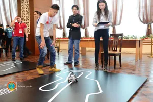 В Астане стартовал чемпионат по робототехнике