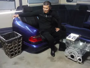 Казахстанец делает мебель из частей автомобилей