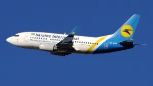 Украинская авиакомпания меняет маршруты полетов через Россию