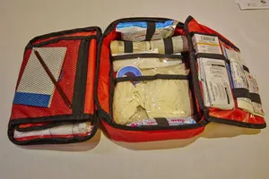 В аптеках еще нет некоторых медицинских изделий для автоаптечки