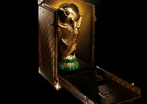 Louis Vuitton создали чемодан для футбольного Кубка мира