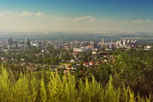 На Пасху в Алматы будут грозы и ливни