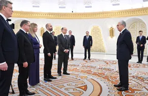 Токаев встретился с послами четырех стран и представителем Евросоюза