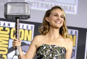 Демократическую партию США обвинили в том, что Тор станет женщиной