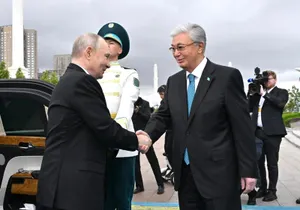 Тоқаев Путинді Астанада қалай қарсы алды