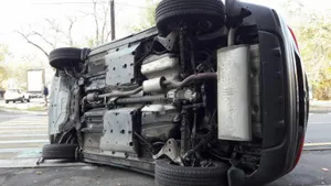 ДТП в Алматы: смерть под колесами, ребенок в больнице, перевернутый автомобиль