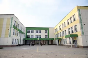 Более 380 сельских школ остаются без руководства