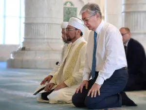 Токаев поздравил казахстанцев с Ораза айт