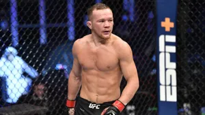 Российский чемпион UFC дисквалифицирован за запрещенный удар