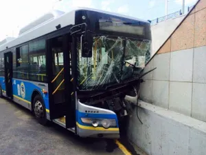 11 человек пострадали в ДТП в Алматы