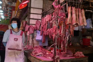 ВОЗ сомневается, что рынок в Ухане стал источником пандемии