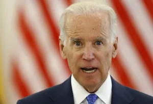 В суд на Байдена подали жители двух штатов США