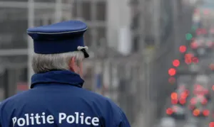 В Бельгии из-за забастовки отменяют поезда и самолеты