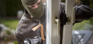 Полицейские Туркестана задержали вора-рецидивиста