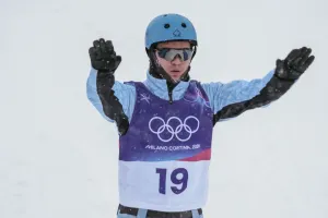 Асылхан Асан фристайл-акробатикадан жасөспірімдер арасындағы әлем чемпионатында алтын медаль жеңіп алды
